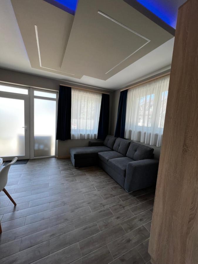 Th-Lux Apartman Хайдусобосло Экстерьер фото