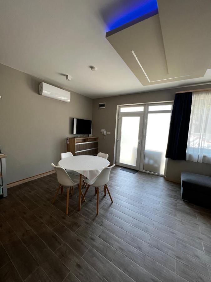 Th-Lux Apartman Хайдусобосло Экстерьер фото